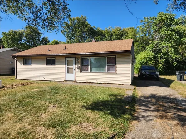 3939 Nicholas Rd, Dayton, OH 45417