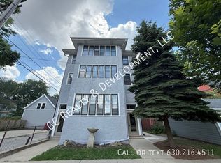 717-719 Randolph St #719-2, Oak Park, IL 60302