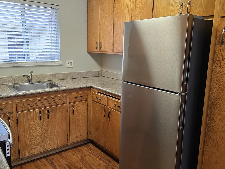 1421 Benton St #D — Photo 17