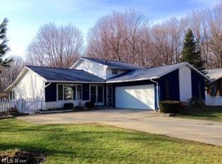 6380 Cary Rd, North Ridgeville, OH 44039