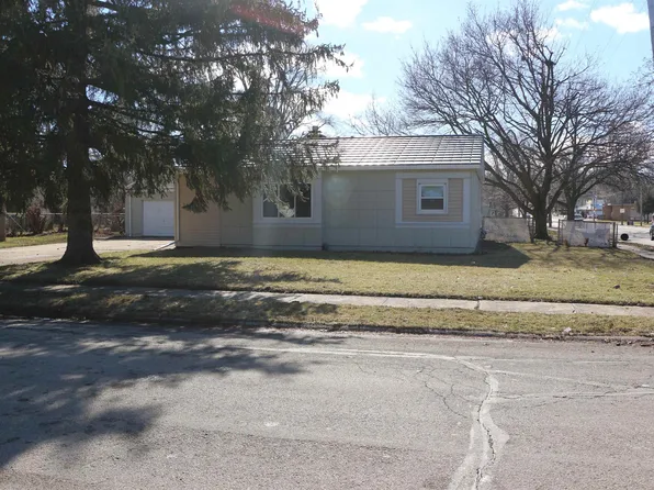 2428 Yonge St, Rockford, IL 61103