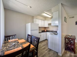 Howe, Sacramento, CA 95825