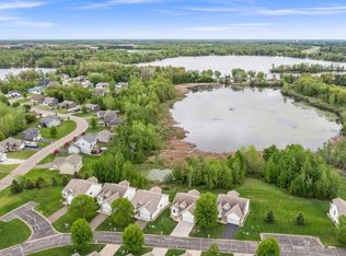 333 25th Ln SE, Cambridge, MN 55008