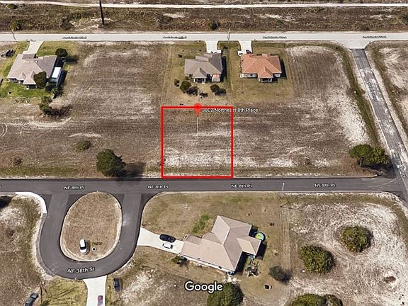 4th image of 3802 NE 8th Place Cpe