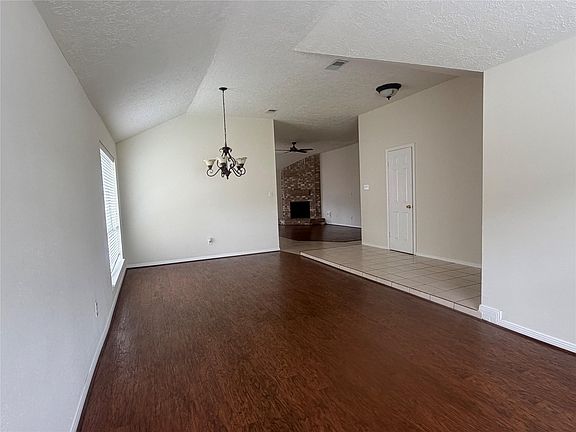 3rd image of 3806 Carya Cir