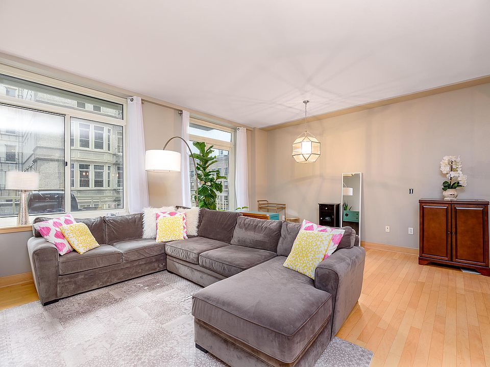 1st image of 741 N Milwaukee St Unit 304