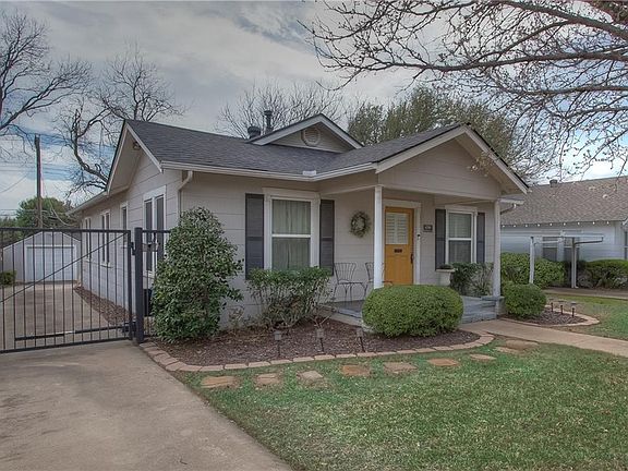 2nd image of 4709 Birchman Ave