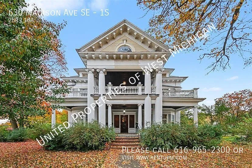 630 Madison Ave SE — Photo 1