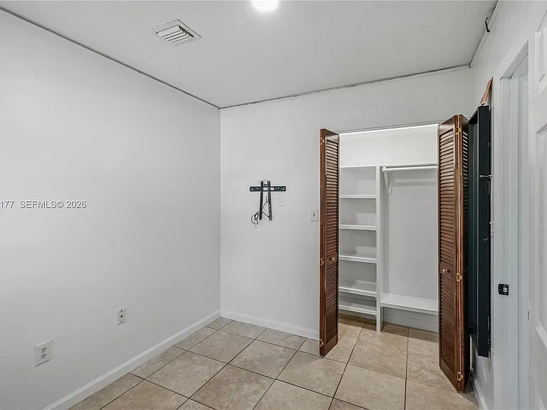 5113 SW 138th Avenue Cir — Photo 14