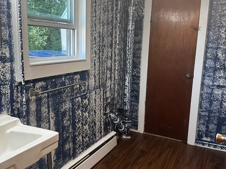 261 Oak Hill Rd #1 — Photo 16