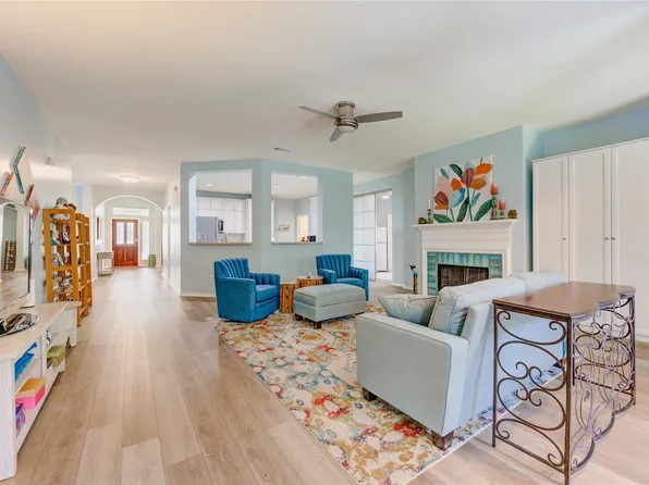 2007 Anchor Bay Ct, Pearland, TX 77584