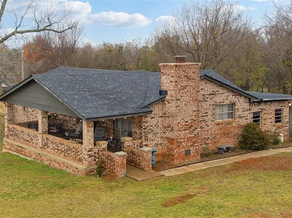 27031 Evergreen Ln, Blanchard, OK 73010