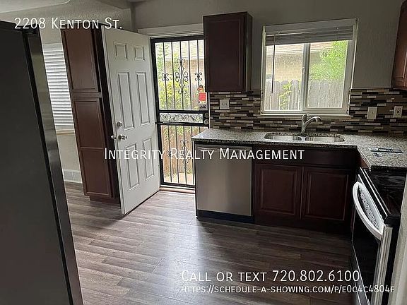 5th image of 2208 Kenton St