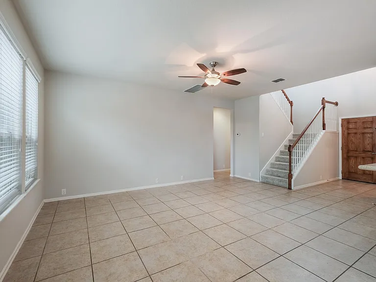 26915 Bluewater Way — Photo 5