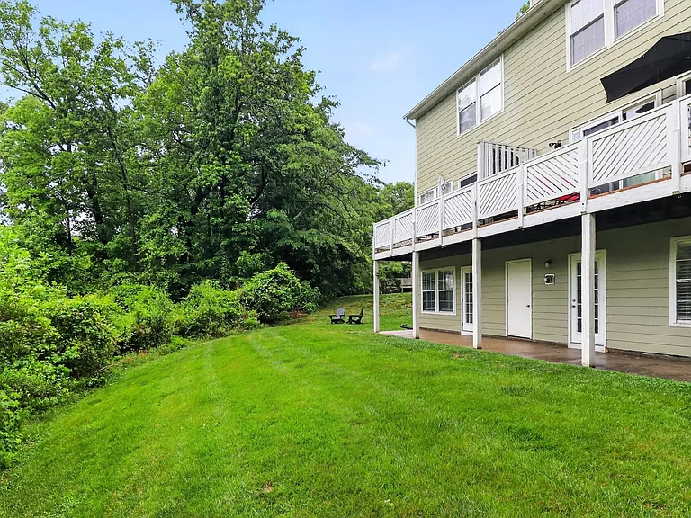6510 Clavell Ln #B — Photo 30