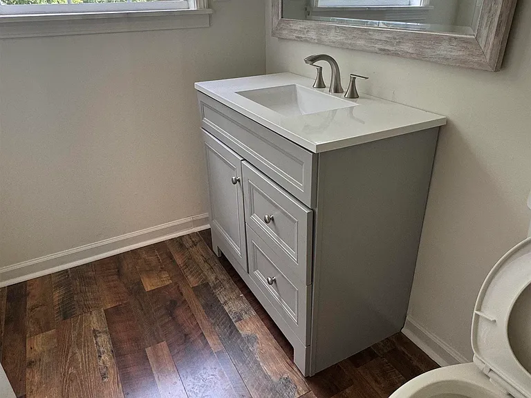 1114 Oakwood Ave NE #A — Photo 10
