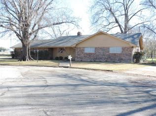 1406 Circle Dr, Cooper, TX 75432
