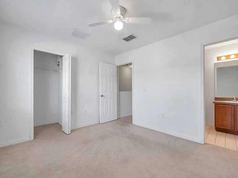 Interiors (25)_04172024
