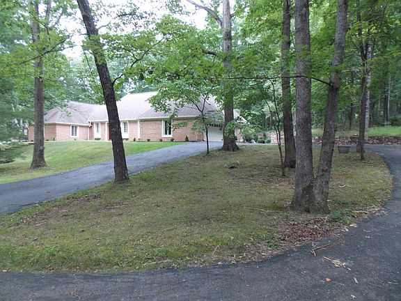 4th image of 2508 Loch Haven Dr