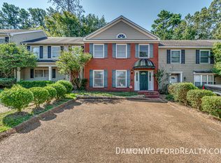 1435 Roxbury Ct, Jackson, MS 39211