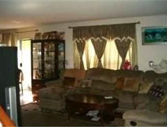 3rd image of 528 League Ave APT C