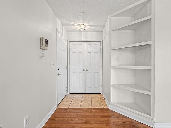 3rd image of 321 Quietwood Dr