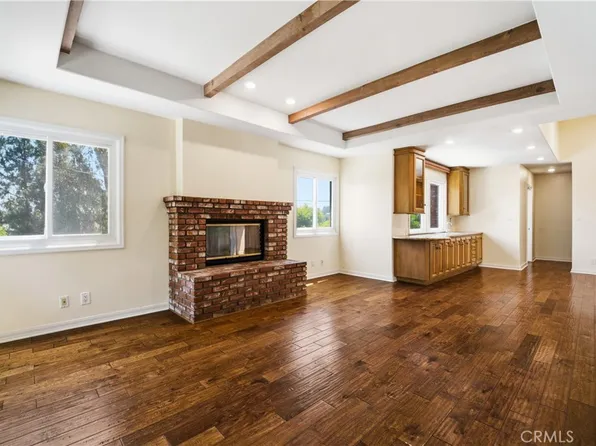 5335 Campo Rd, Woodland Hills, CA 91364