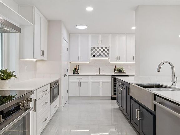 5th image of 2015 Summerfield Rd