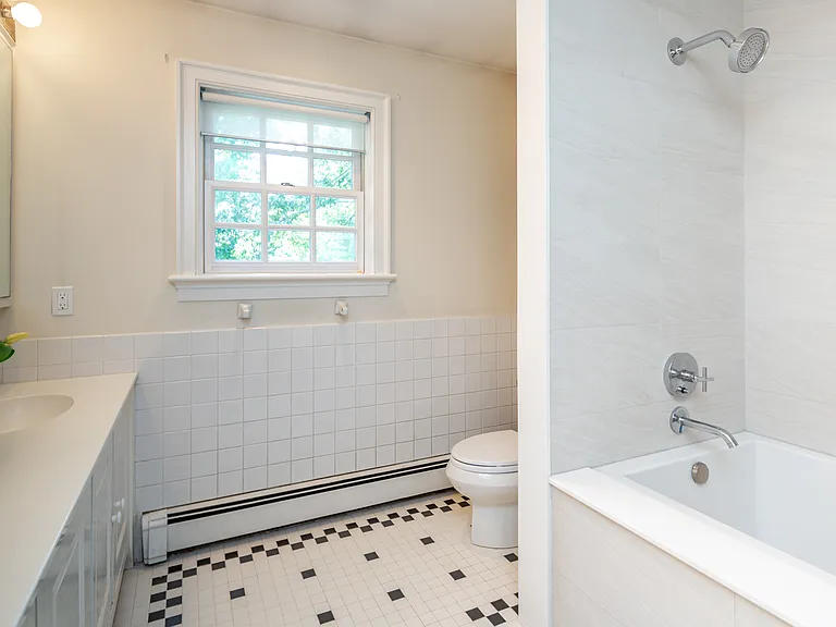 283 Wainscott Harbor Rd — Photo 20