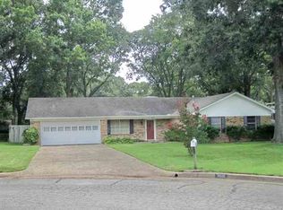 7015 Southplace Dr, Tyler, TX 75703