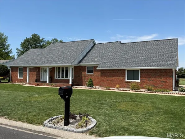 1228 Cardinal Dr, East Alton, IL 62024