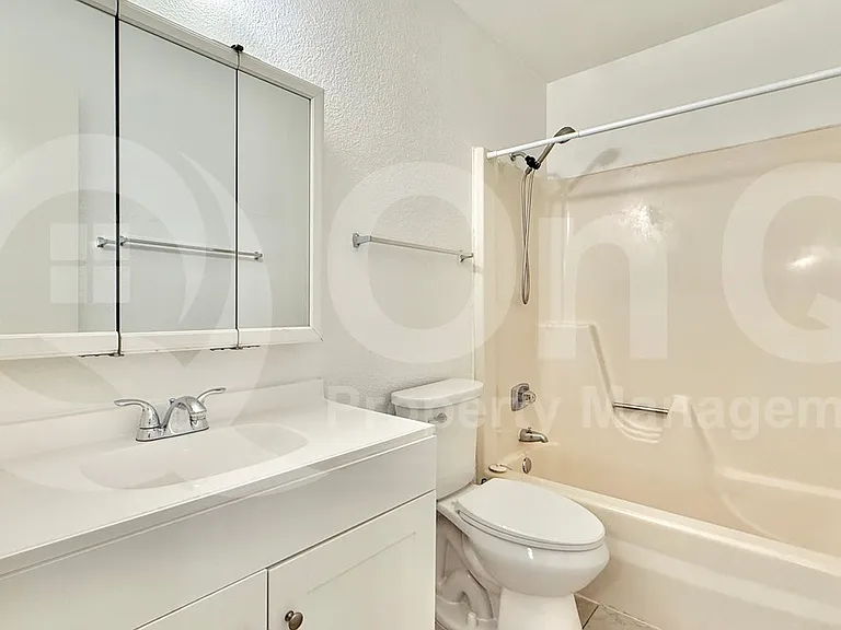 1861 N Center St #2 — Photo 13