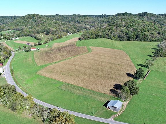 3rd image of 18 New Harmony Rd