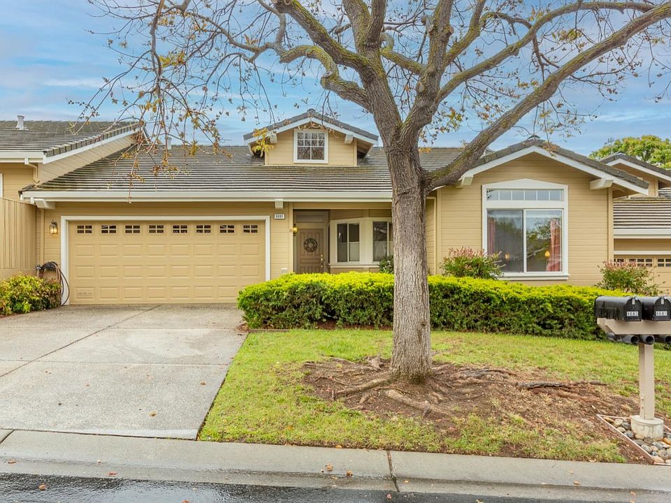 1st image of 8681 French Oak Dr