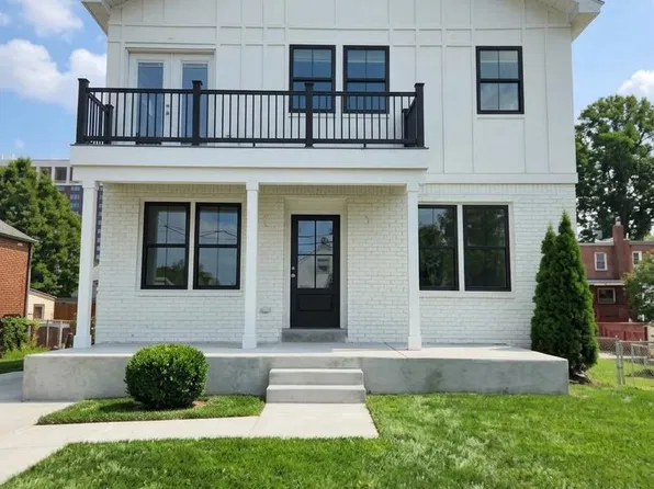 818 S Oak St, Arlington, VA 22204