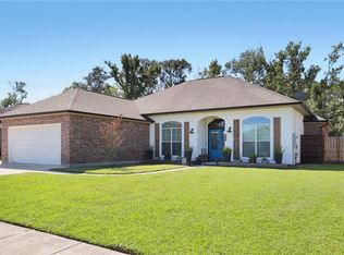 311 Gregory Dr, Luling, LA 70070