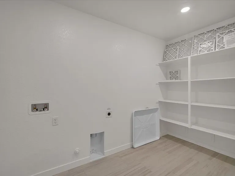 12658 Rosefinch Way — Photo 29