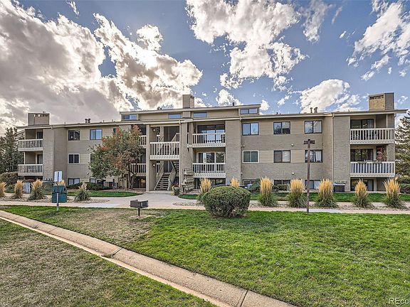 3rd image of 40 S Boulder Circle #4014