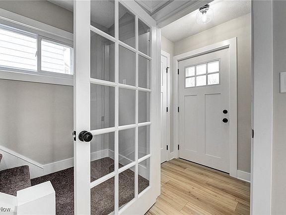 4th image of 4415 W 61st St