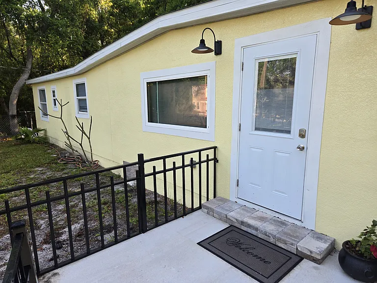 754 Elm St — Photo 13