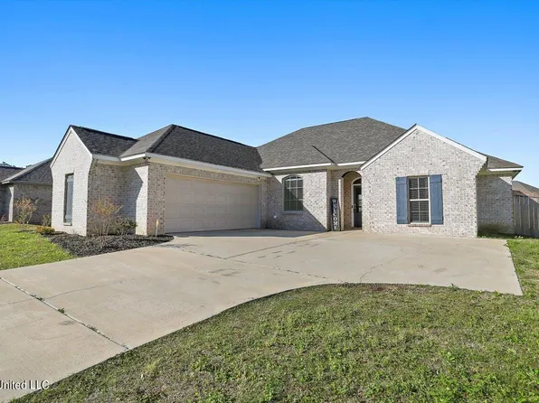 221 Chartleigh Cir, Canton, MS 39046