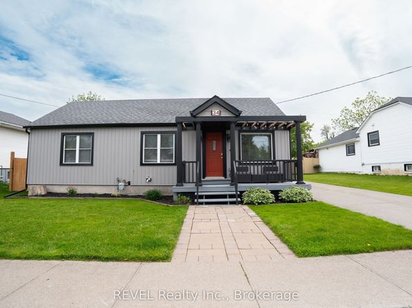34 Bloomfield Ave, Saint Catharines, ON L2P 1X3