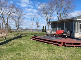 292 Grayson Rd, La Porte, IN 46350