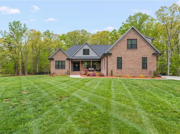 1231 Scout Rd, Lexington, NC 27292