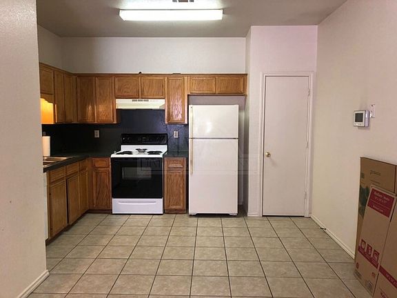 5th image of 3306 Toledo Dr