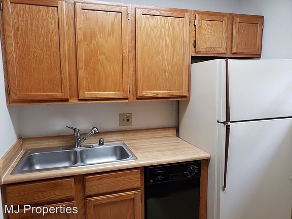 3rd image of 12334 Chicamauga Trl SE APT D