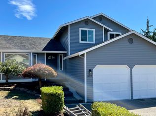 1406 225th St SW, Bothell, WA 98021