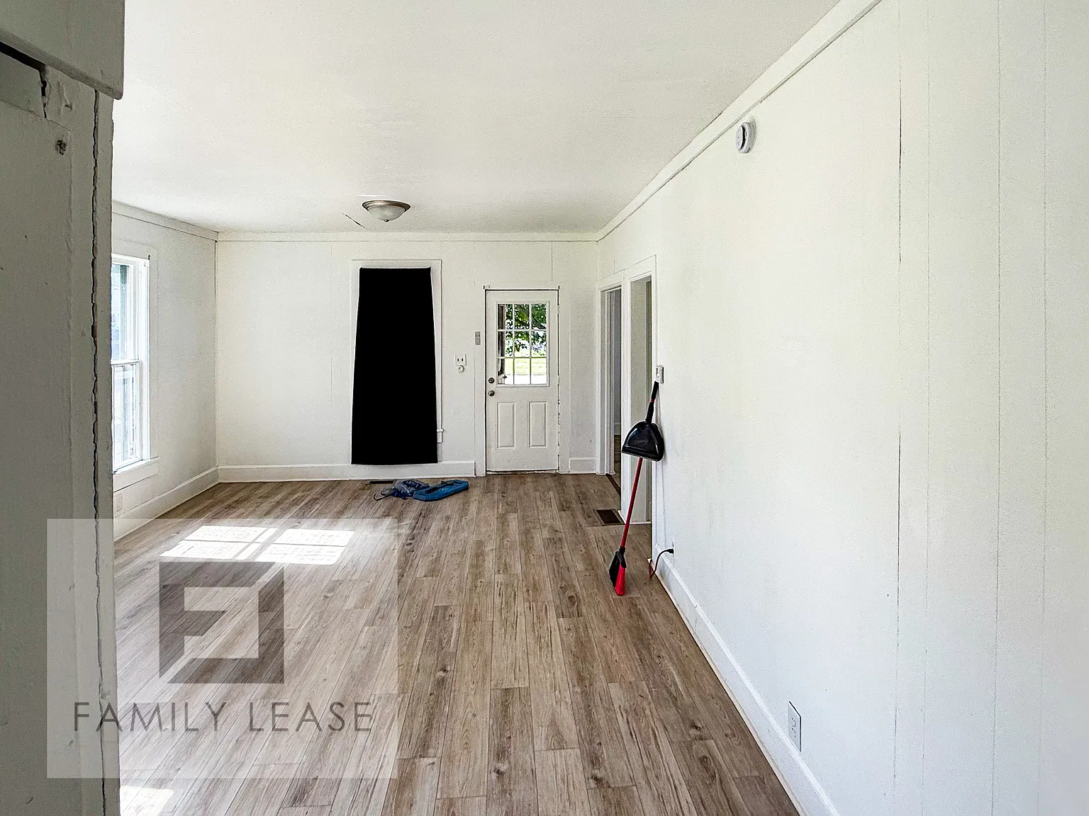 4 bed, 1392 sqft, $1,300 — Photo 3