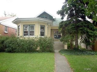 1228 N Ridgeland Ave, Oak Park, IL 60302