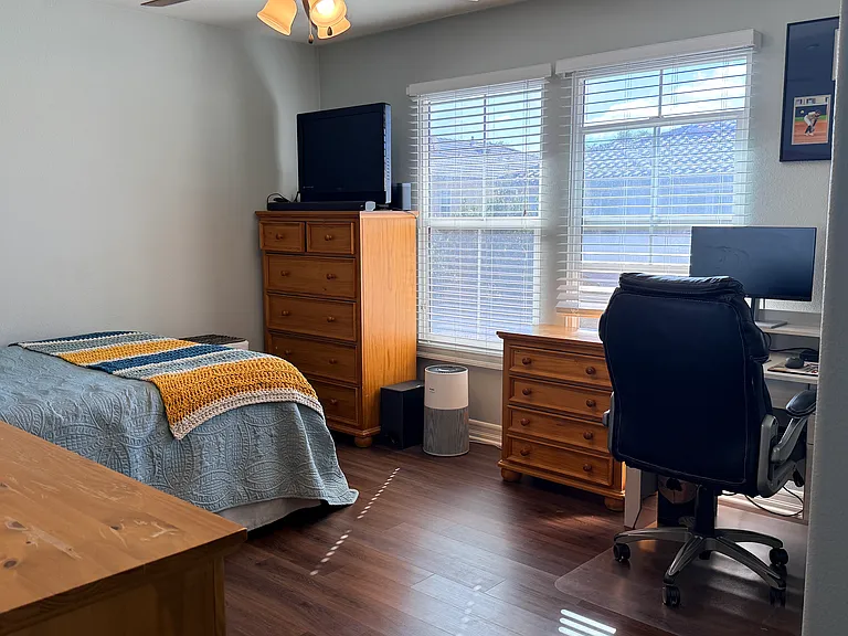 10517 Hollingsworth Way — Photo 11